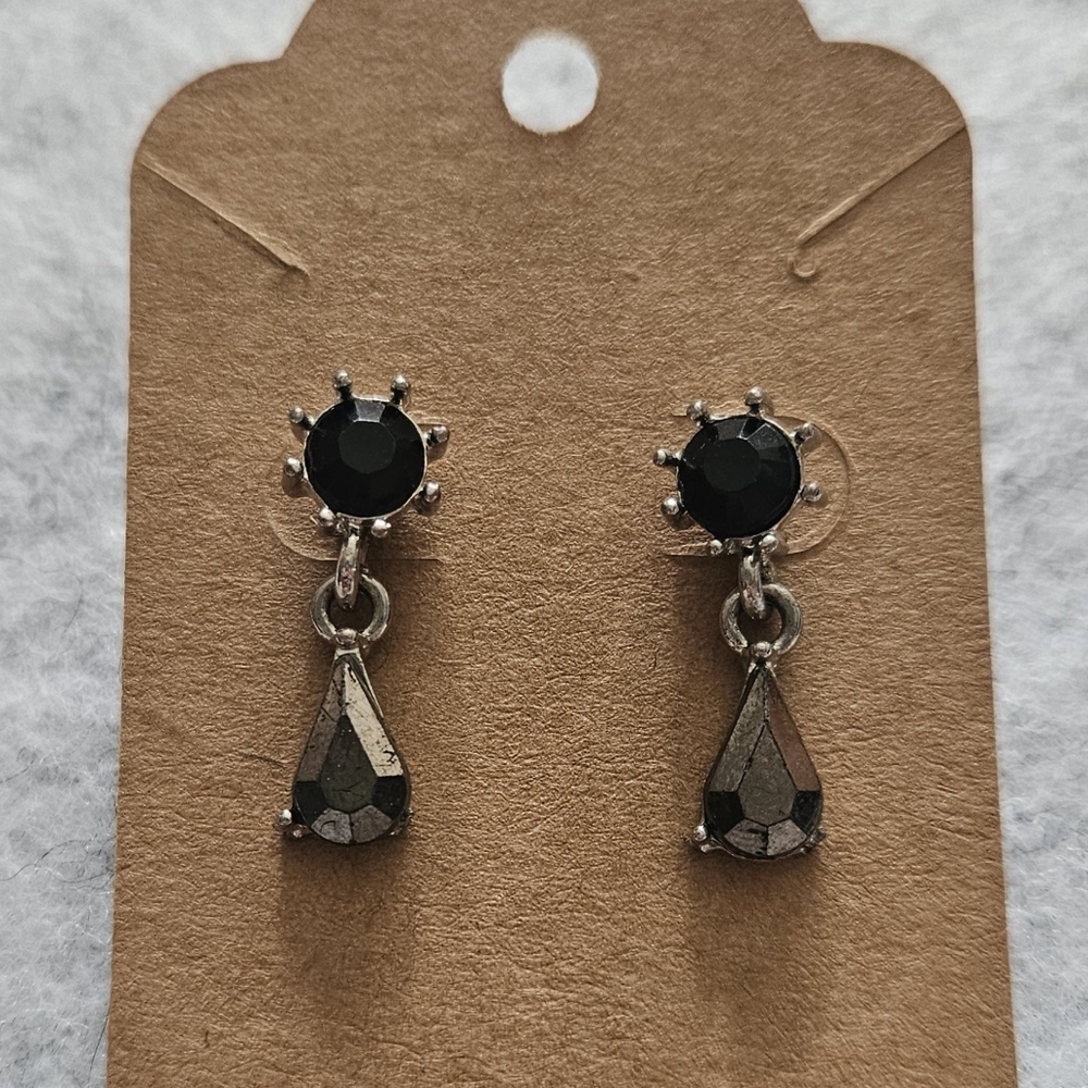 Gunmetal Gray & Black Rhinestone Drop Earrings